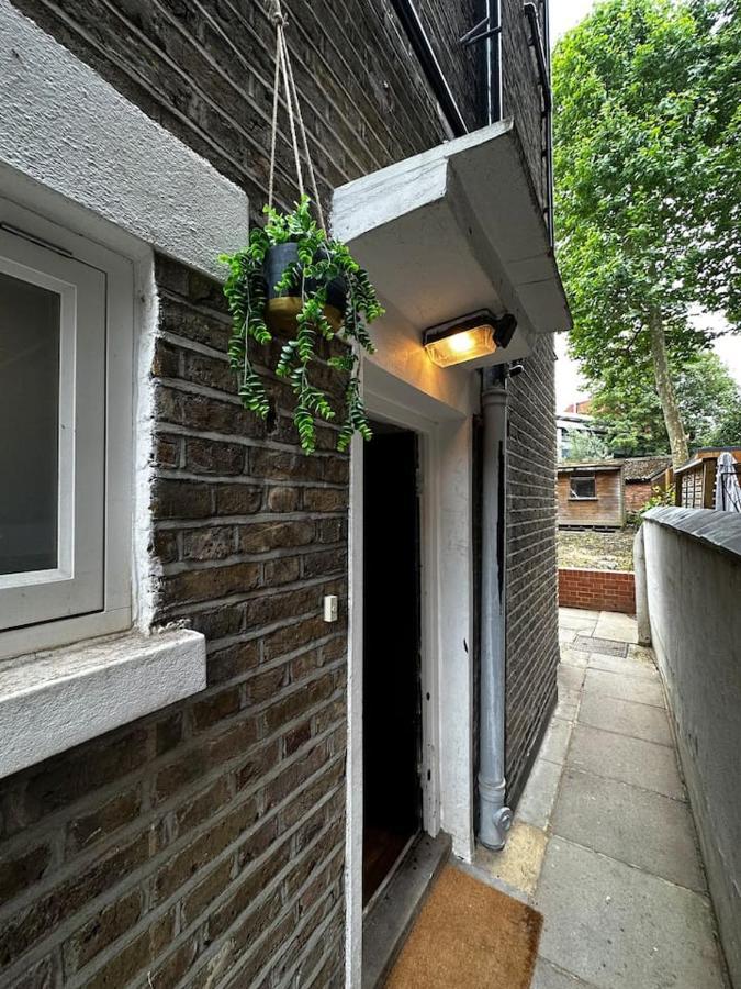 Spacious Studio For 4 Flat Near Regents Park N2 Londra Exterior foto